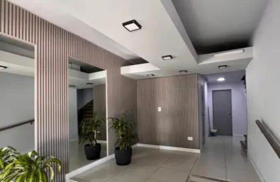 Departamento en Alquiler 2 ambientes sobre Av. F. Beiro &#8211; Villa Devoto &#8211;